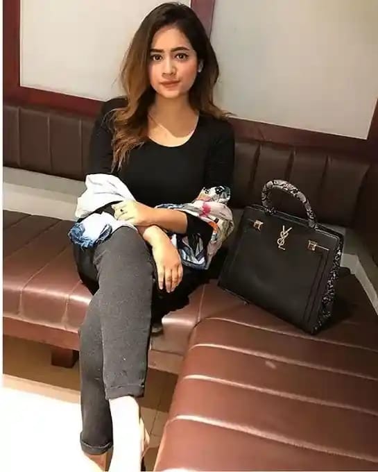 model Call Girls in Agra